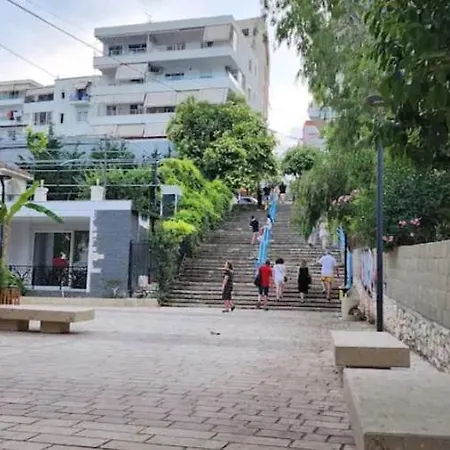 Onhezmi Appartement Saranda