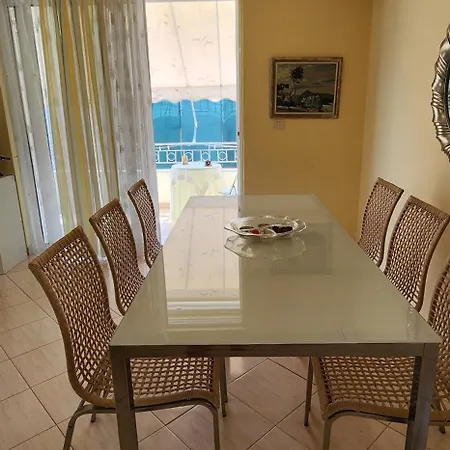 Appartement Onhezmi
