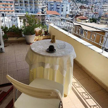 Apartment Onhezmi